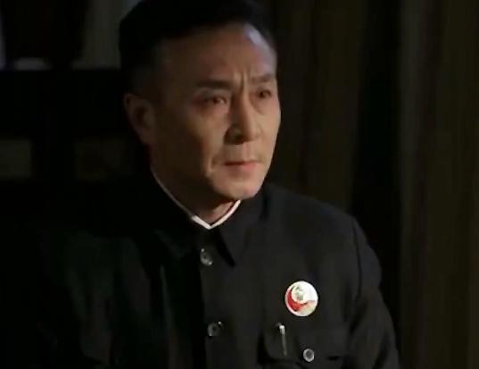 九游娱乐PC版-周总理逝世21年后，中国银行核查账目时发现他名下存有巨额存款，一番调查后揭开了背后的真相